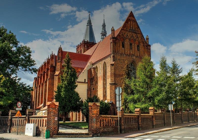 Kościół WNMP w Chełmnie 1